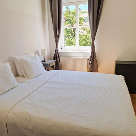Halasz 2-Bedroom Apartment Near Castle, Free Public Parking Nearby Budapest Extérieur photo