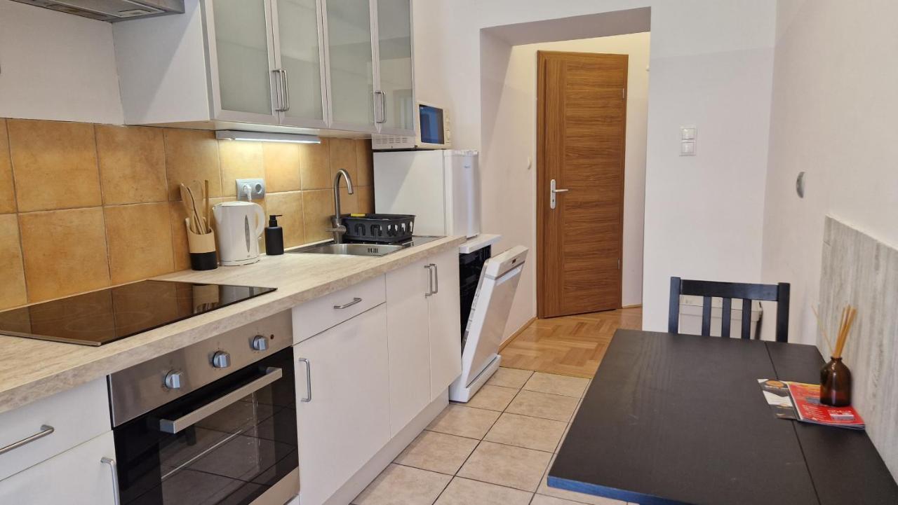 Halasz 2-Bedroom Apartment Near Castle, Free Public Parking Nearby Budapest Extérieur photo