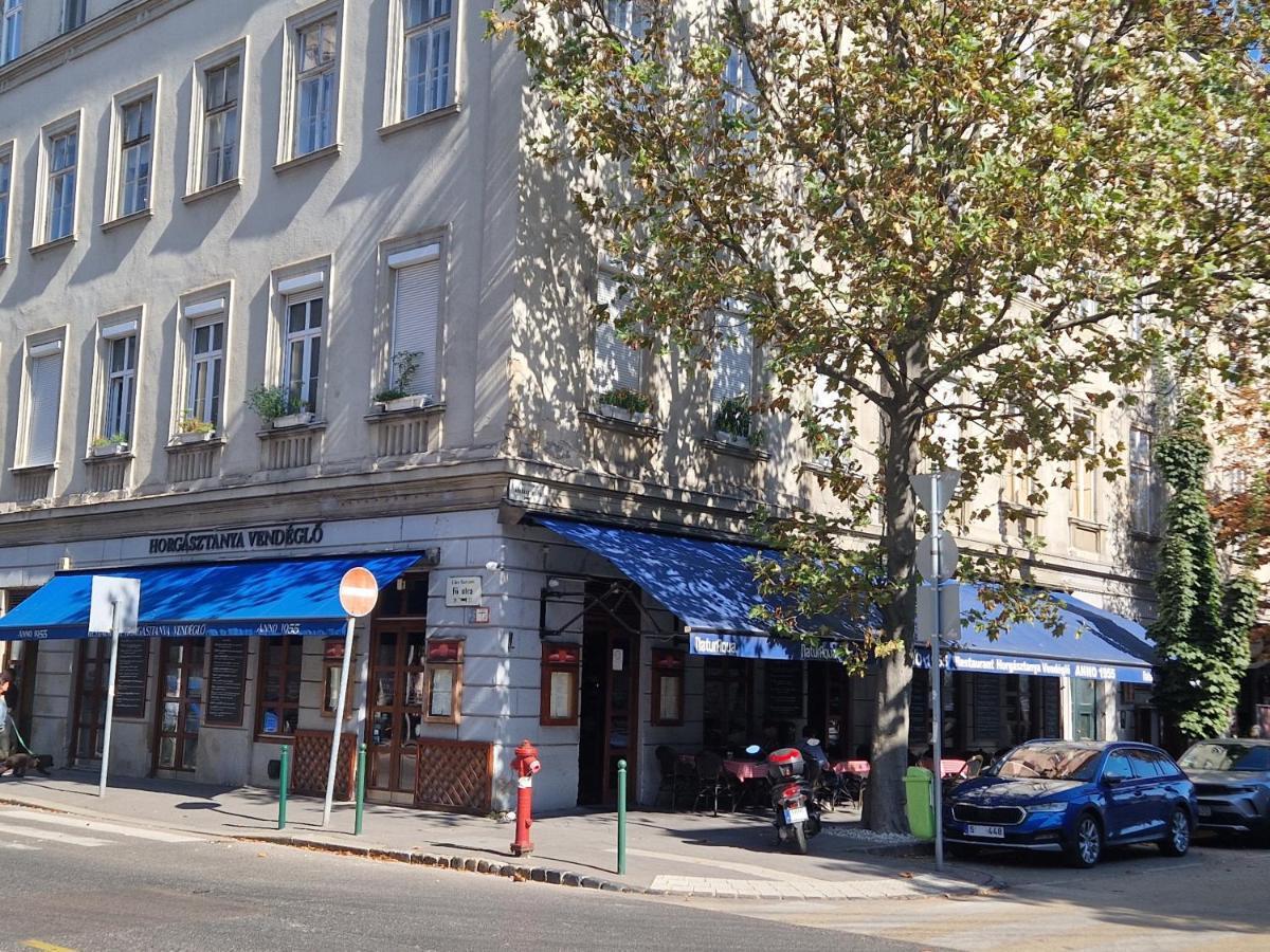 Halasz 2-Bedroom Apartment Near Castle, Free Public Parking Nearby Budapest Extérieur photo